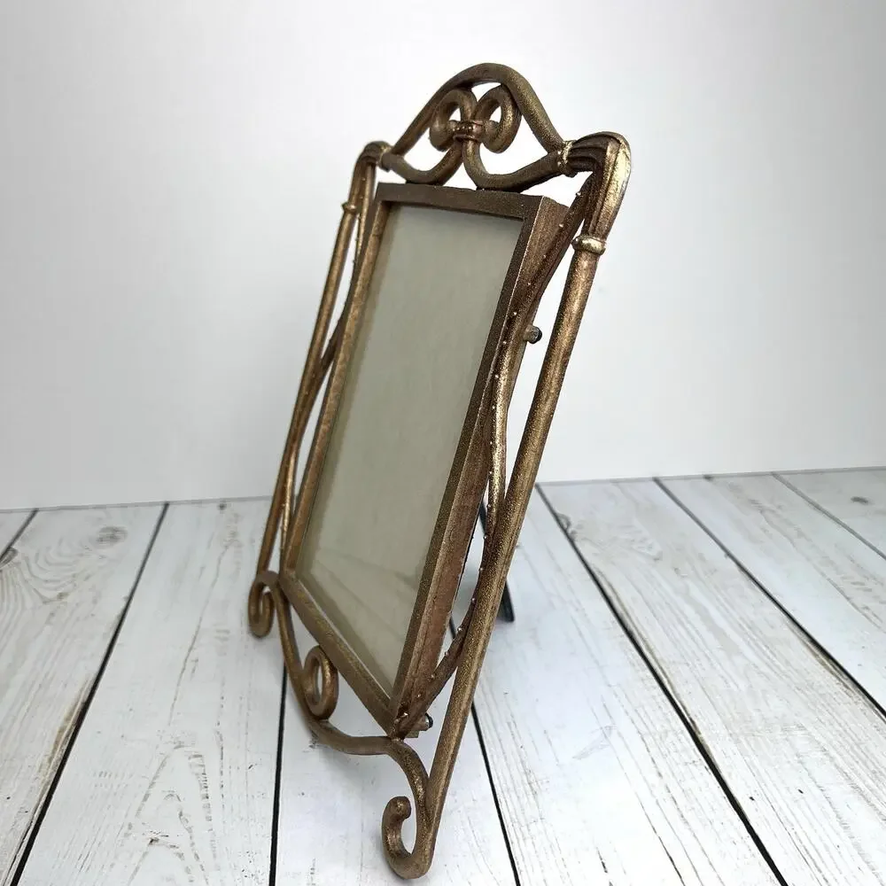 VTG Elsa Gold Tone Art Deco Style Metal Picture Frame Scroll 4.5”x6.375” Opening
